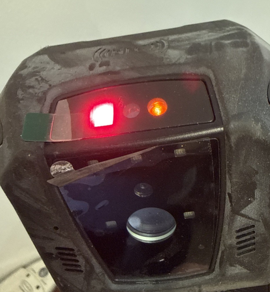 Chameleon 5 Rugged Biometric Handheld Device – Powers On Same As Pictures