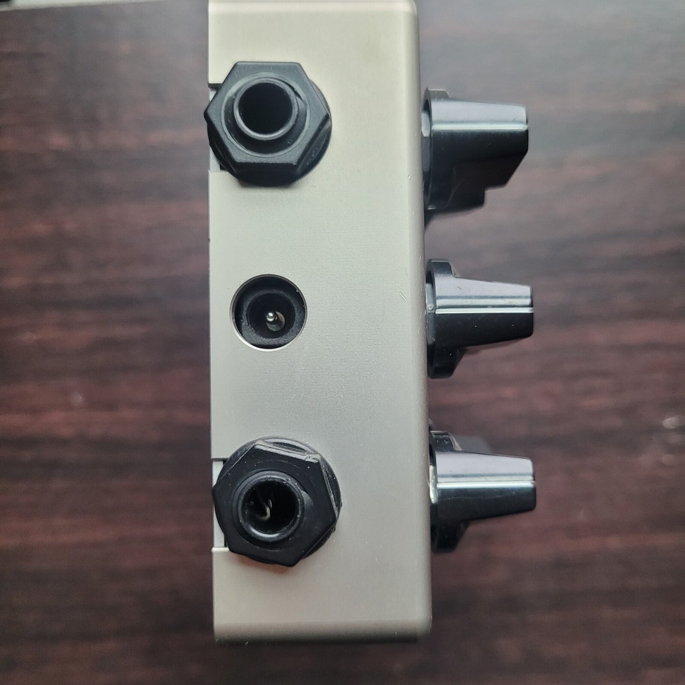 Darkglass Super Symmetry Compressor