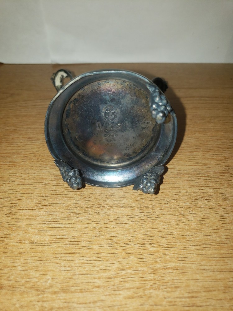 Middleton Silvertone Holder - Candle Holder - Broken
