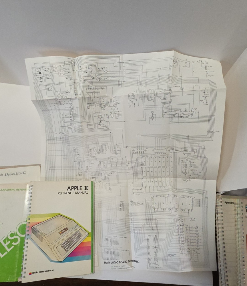 Lot of 5 Apple II Reference Manuals, DOS, AppleSoft, BASIC, Parallel Interface