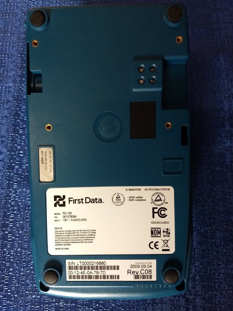 First Data FD100 Credit Card Terminal