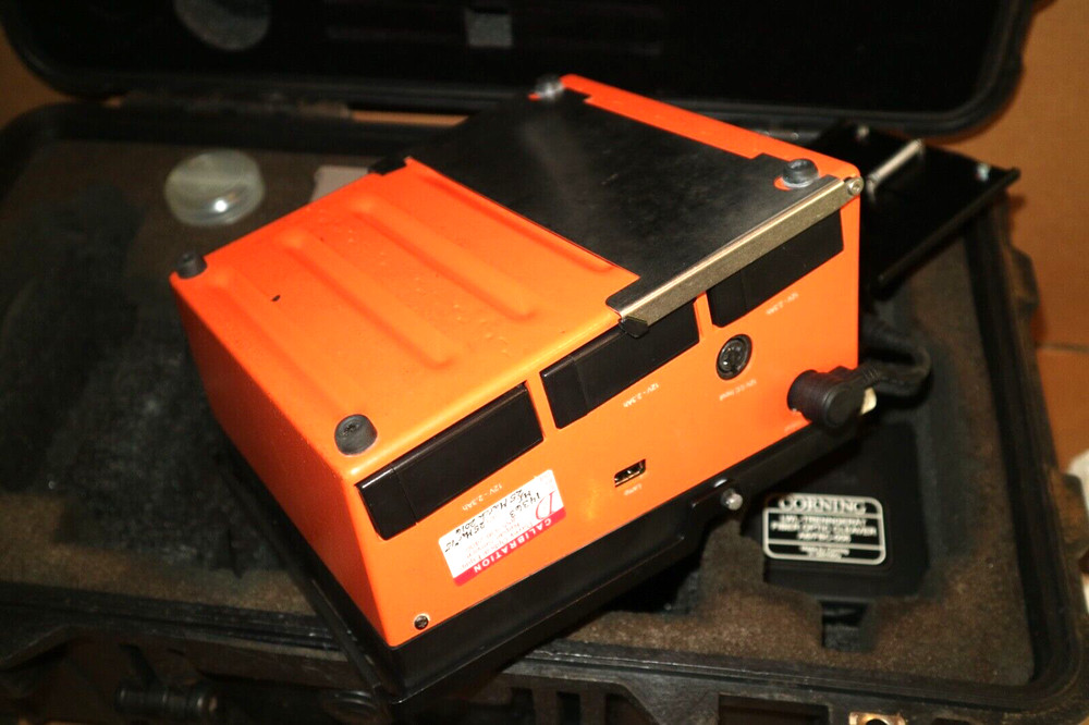Corning Siecor X77 Fiber Core Alignment Fusion Splicer AS IS