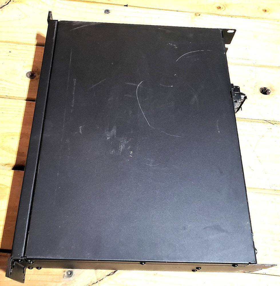 QSC CX-204V 4 channel power amp CX204V