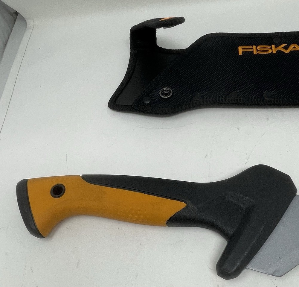 Fiskars Clearing Tool Garden Machete 15" Blade W/Case