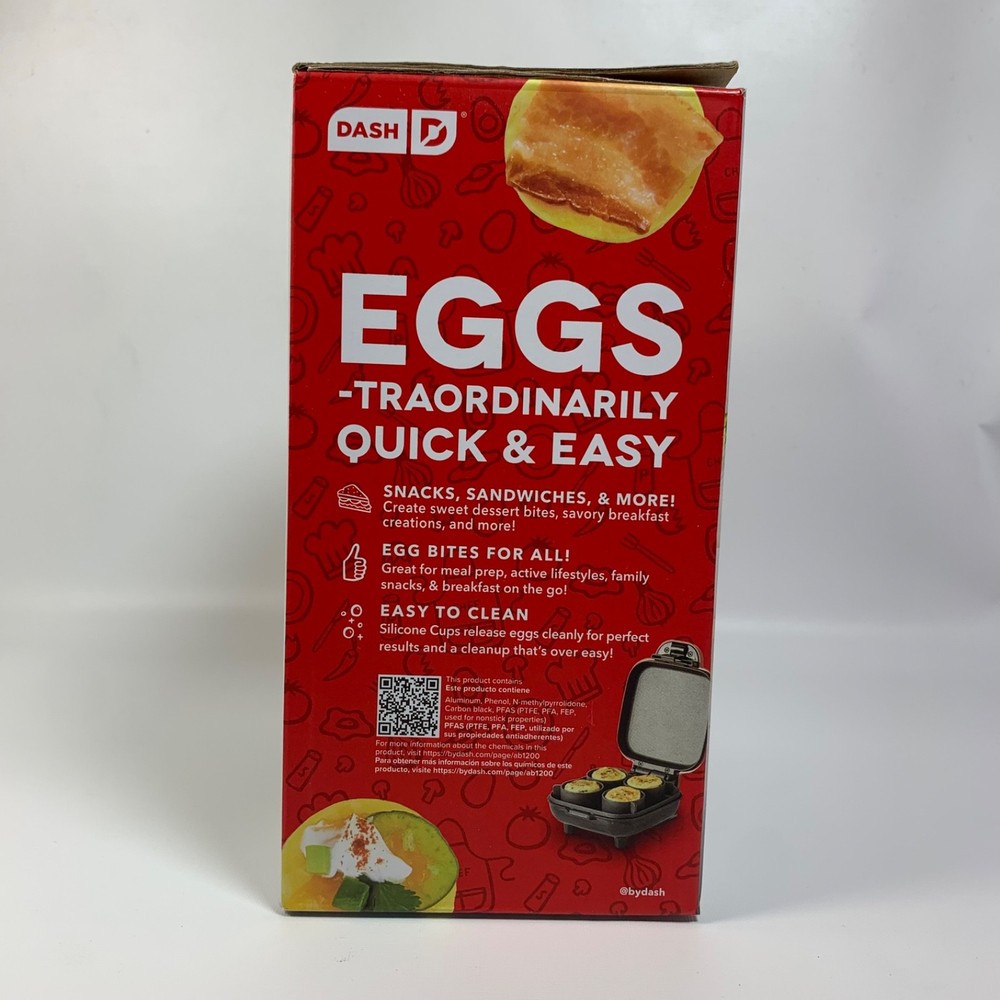 Red Dash Egg Bite Maker Fast Heating w/4 Silicone Cups & Recipe Guide