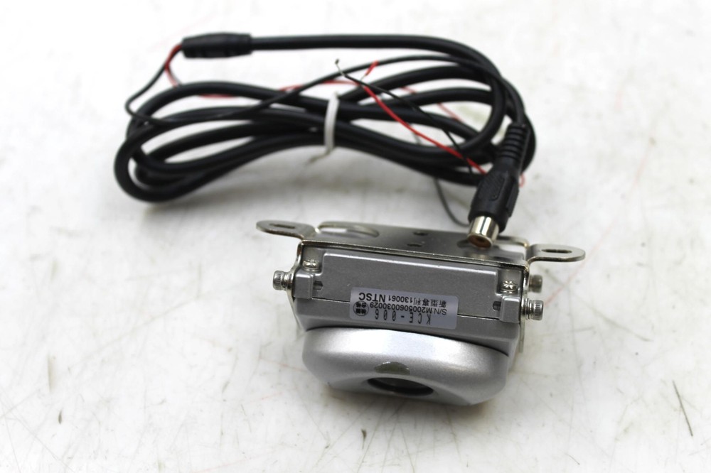 UNKKNOWN CAMERA SECURITY AUTOMOBILE BACK UP CAMERA KCE-006