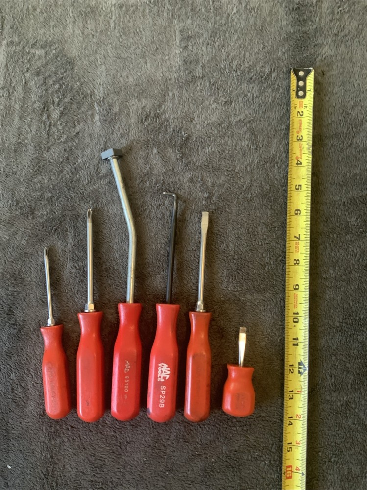 Mac Tools Mixed Lot, Screwdrivers, Pick And Magnet….see Pics…