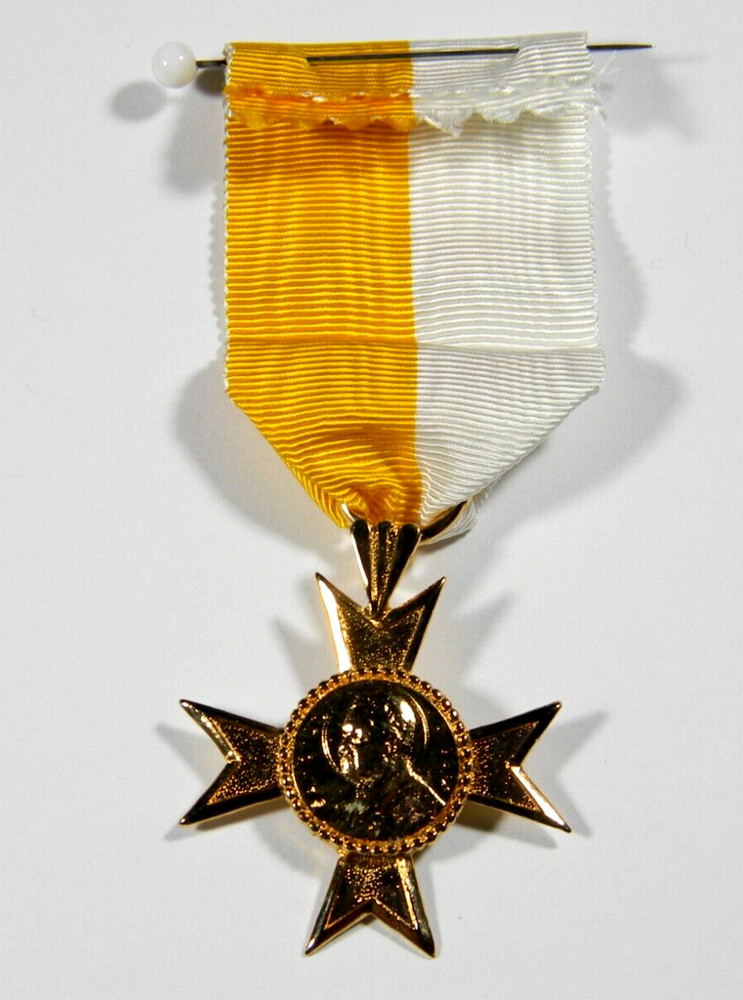 2 Gold Gilt Sterling Silver Order Medals & Case (07202)