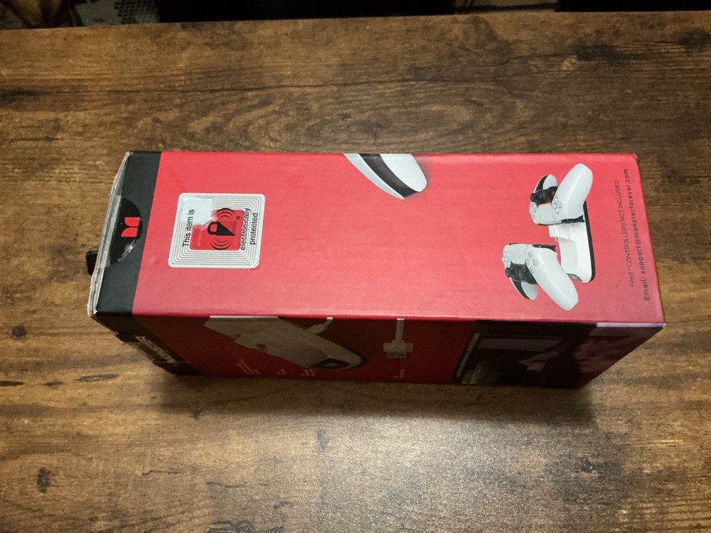 MONSTER WIRELESS PS5 CONTROLLER CHARGER