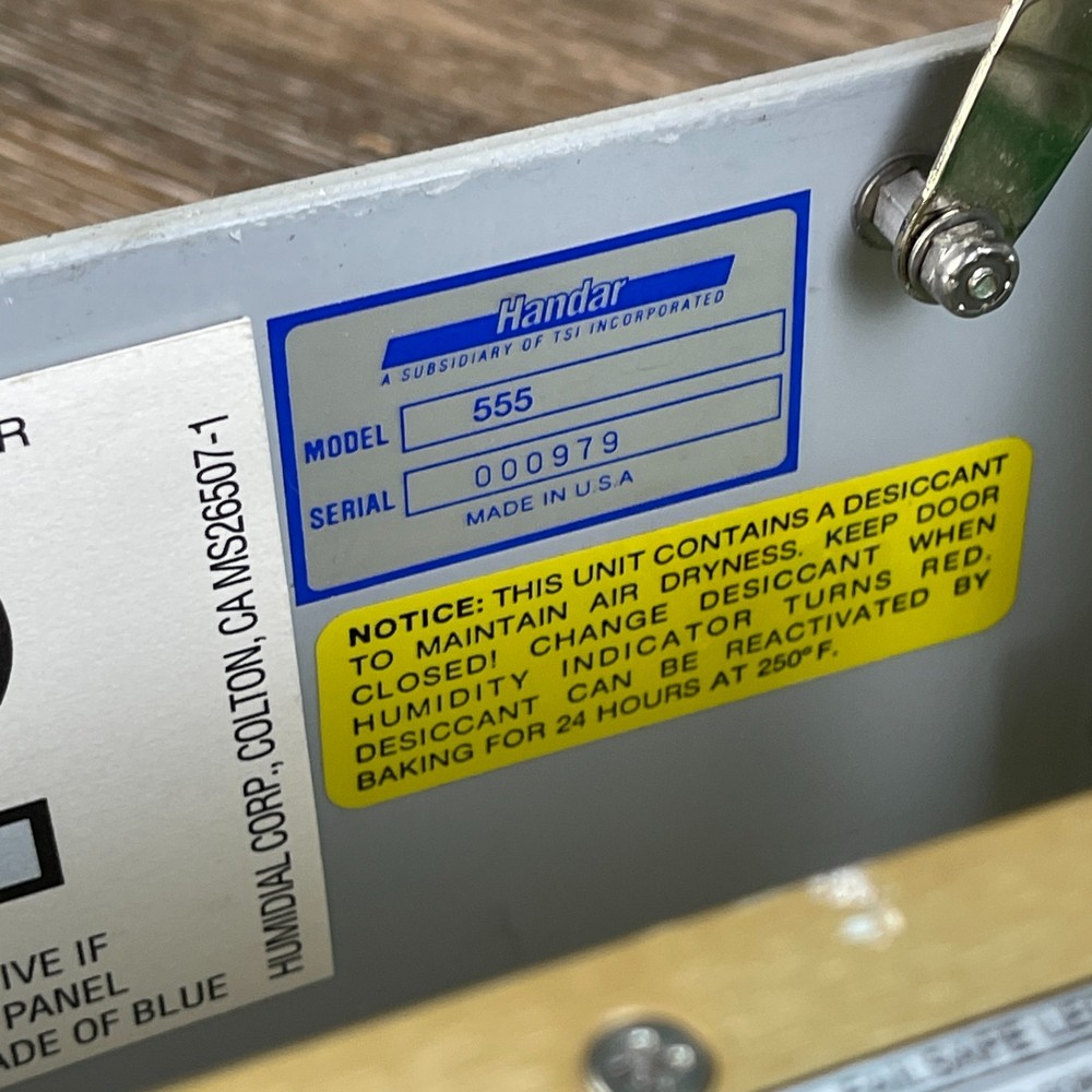 Vaisala Handar Model 555 White Data Collection Platform