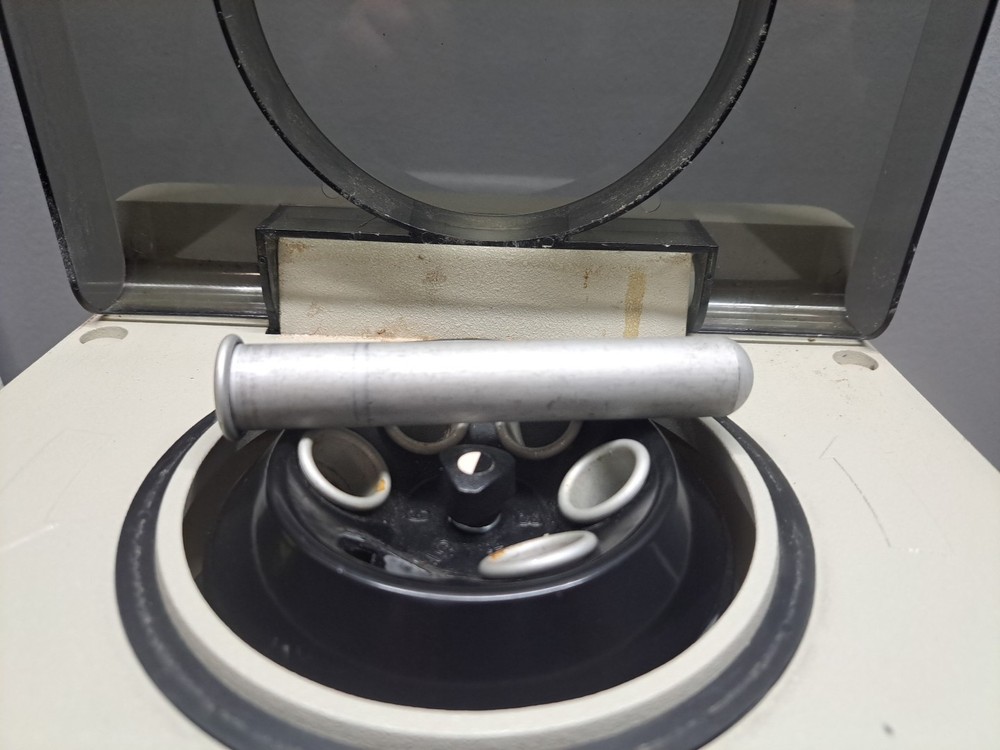 Hamilton Bell Vanguard V6500 Centrifuge