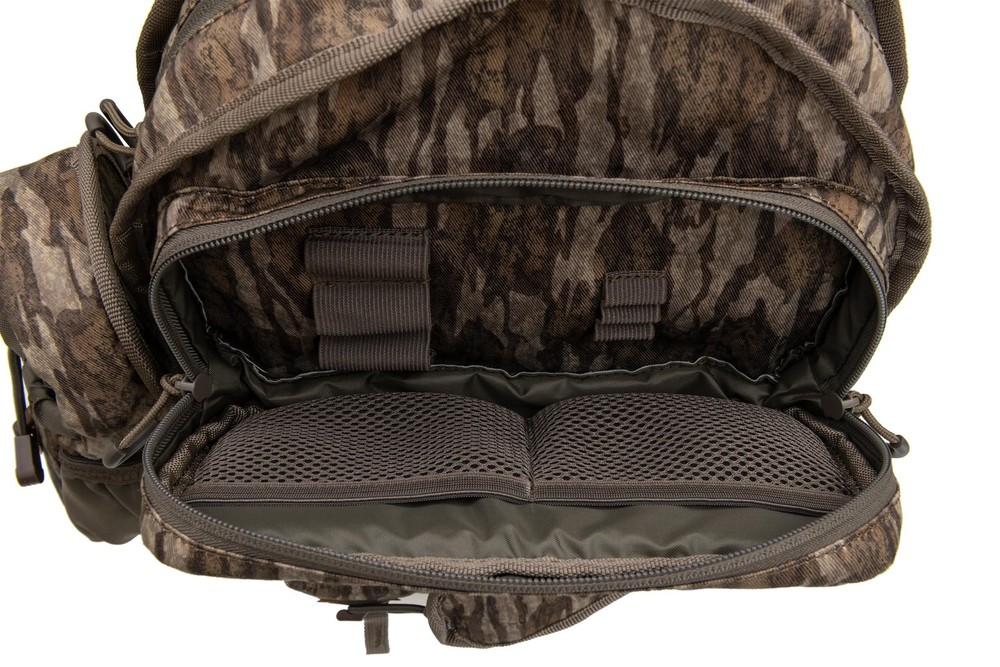 Ambush Sling Pack - Mossy Oak Bottomland