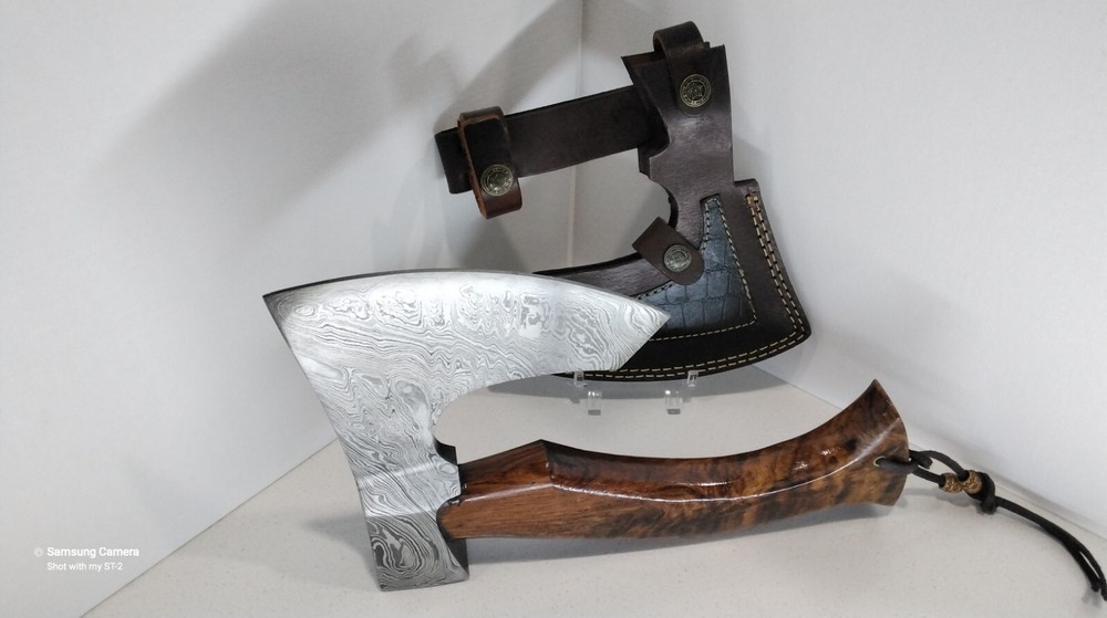 Damascus Hand Axe Hatchet Tomahawk Survival Walnut Wood Handle Leather Sheath