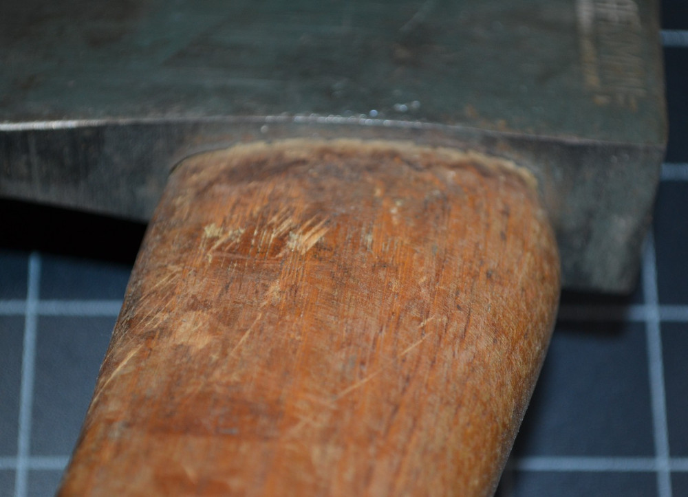 CRAFTSMAN - SINGLE BIT AXE WTH ORIGINAL HANDLE - VERY GOOD CONDITION