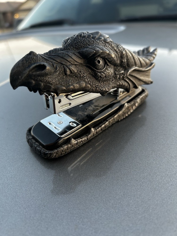 Dragon Stapler with 2000 Staples, Dragon Head Stapler