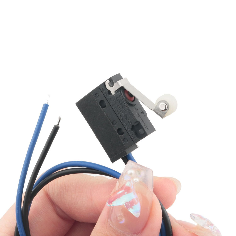 Black Micro Switch Waterproof IP67 Sealed Roller Lever Limit Switch