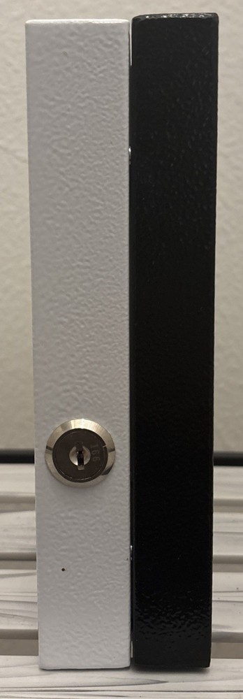 WeHere 16 Key Lock Box Wall Mount Combination Safe Black/White w/Tags