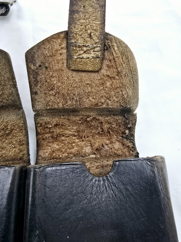 Leather Smmunition Pouch WWII