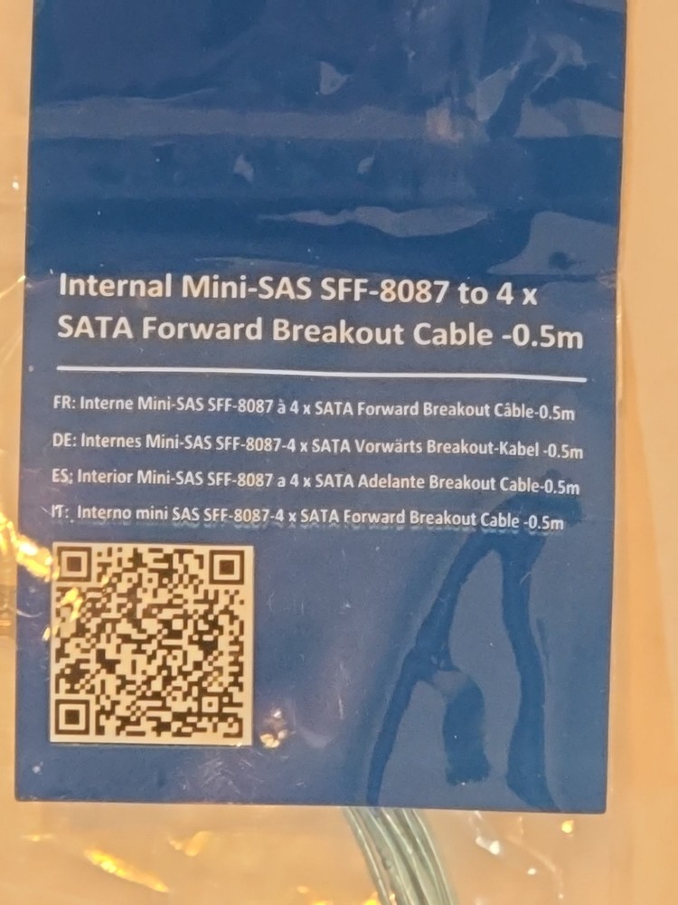 Cable Matters Mini-SAS SFF-8087 to 4x SATA Forward Breakout Cable - 0.5m