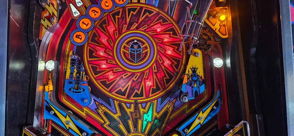 Black Knight 2000 Pinball by Williams - 2073