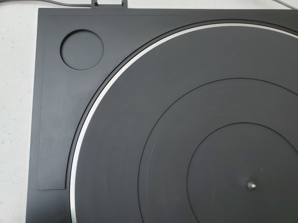 Denon Turntable Quartz DP-23F Micro Processor Fully Automatic Turntable System