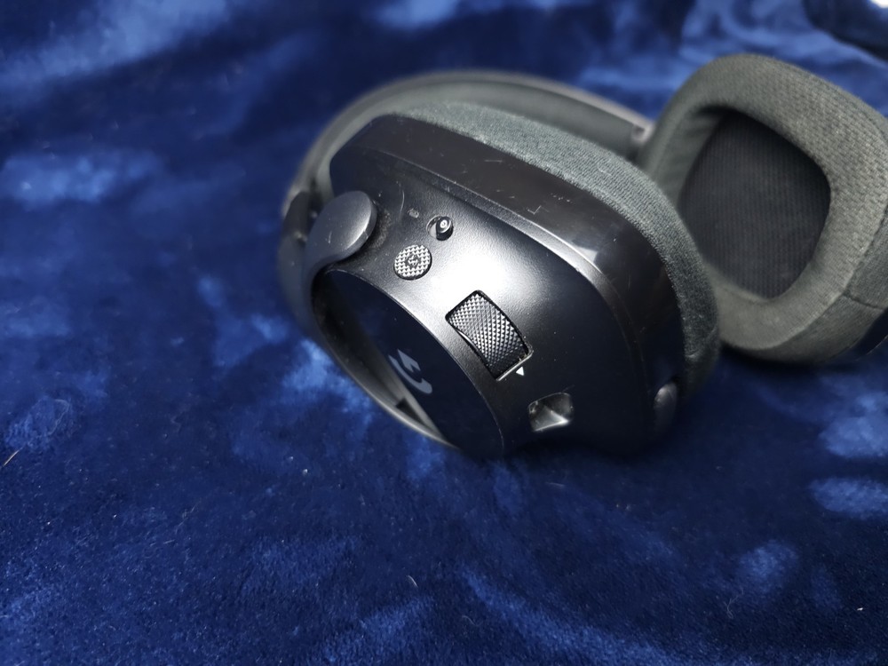 Logitech G533 Wireless Gaming Headset Only – Black.