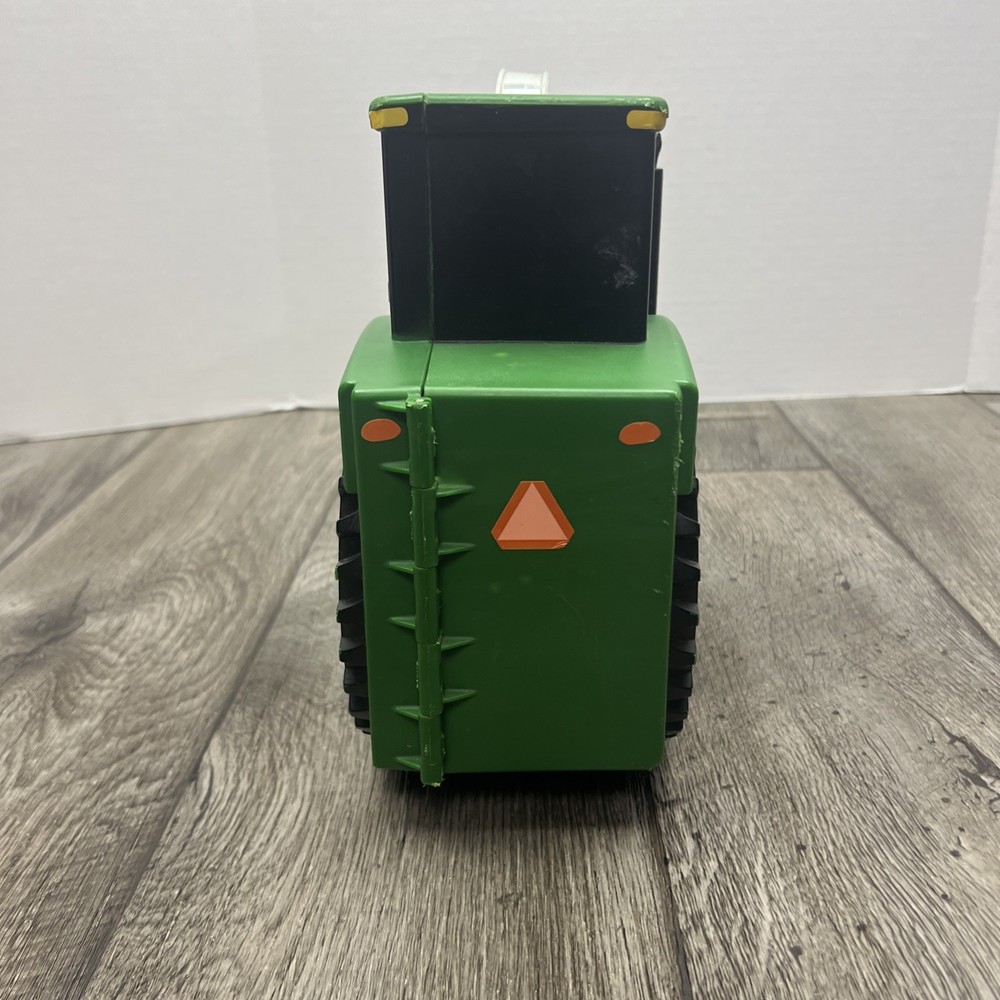 ERTL John Deere Plastic Tractor Carrying Case