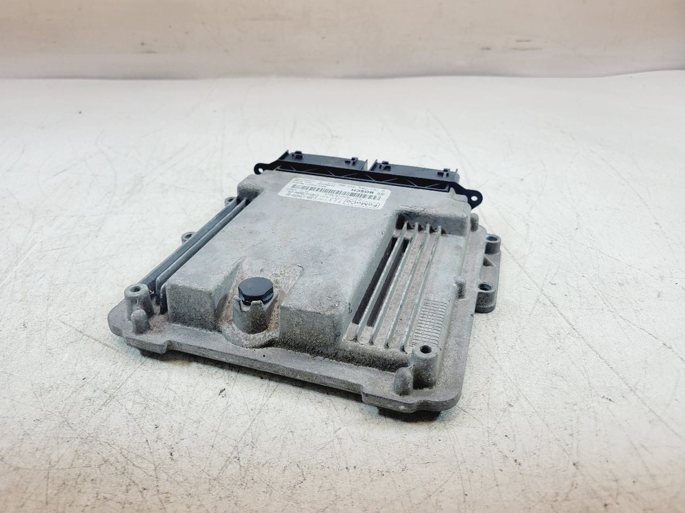 2013 2014 2015 2016 FORD ESCAPE 1.6L ENGINE CONTROL MODULE ECM ECU EJ5A-12A650-B