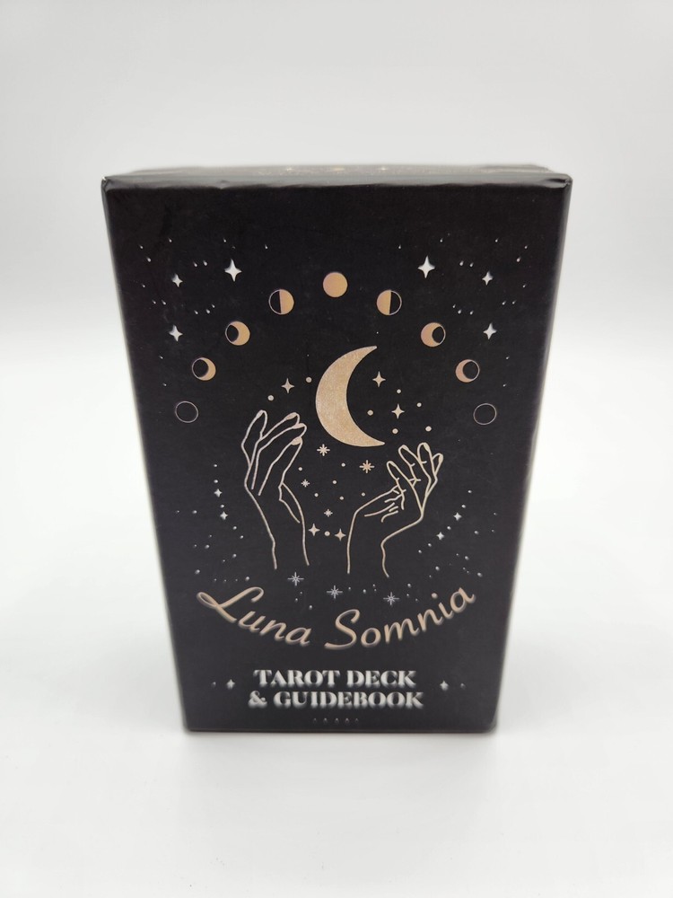 LUNA SOMNIA TAROT DECK & GUIDEBOOK