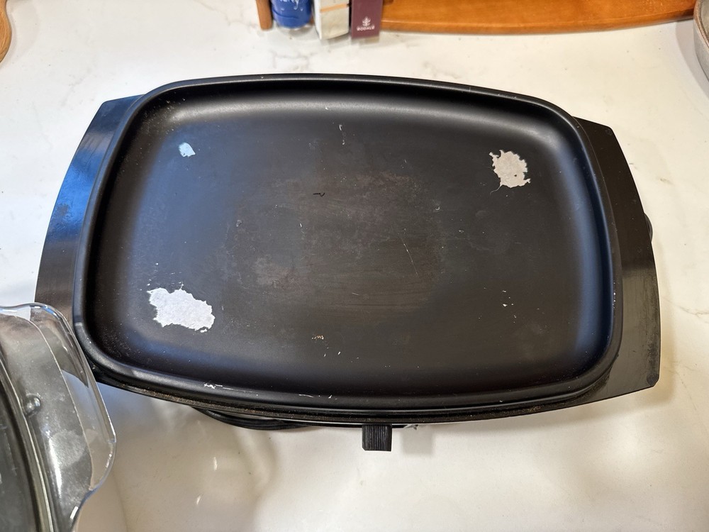 Vintage West Bend 4 Quart Slow Cooker