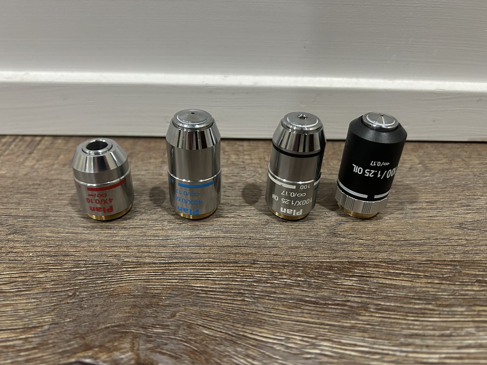 Plan Microscope Objectives 4x 40x and 2 100x 's