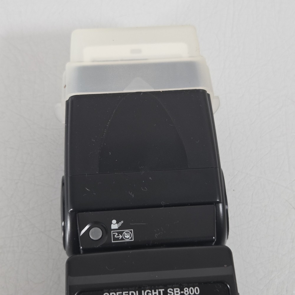 Nikon SB-800 Speedlight Flash – Tested, Clean, Works Great