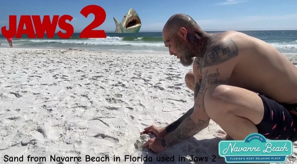 Jaws 2 Beach Relics Props Memorabilia with COA