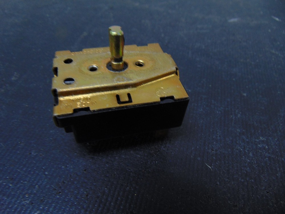 Gibson Range CEC3S5WSAD Switch ASR5173-84