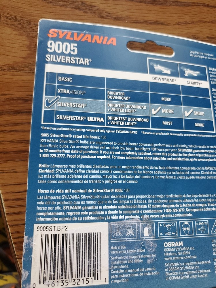 SYLVANIA - 9005 SilverStar - High Performance Halogen Headlight Bulb (2 Lamps)