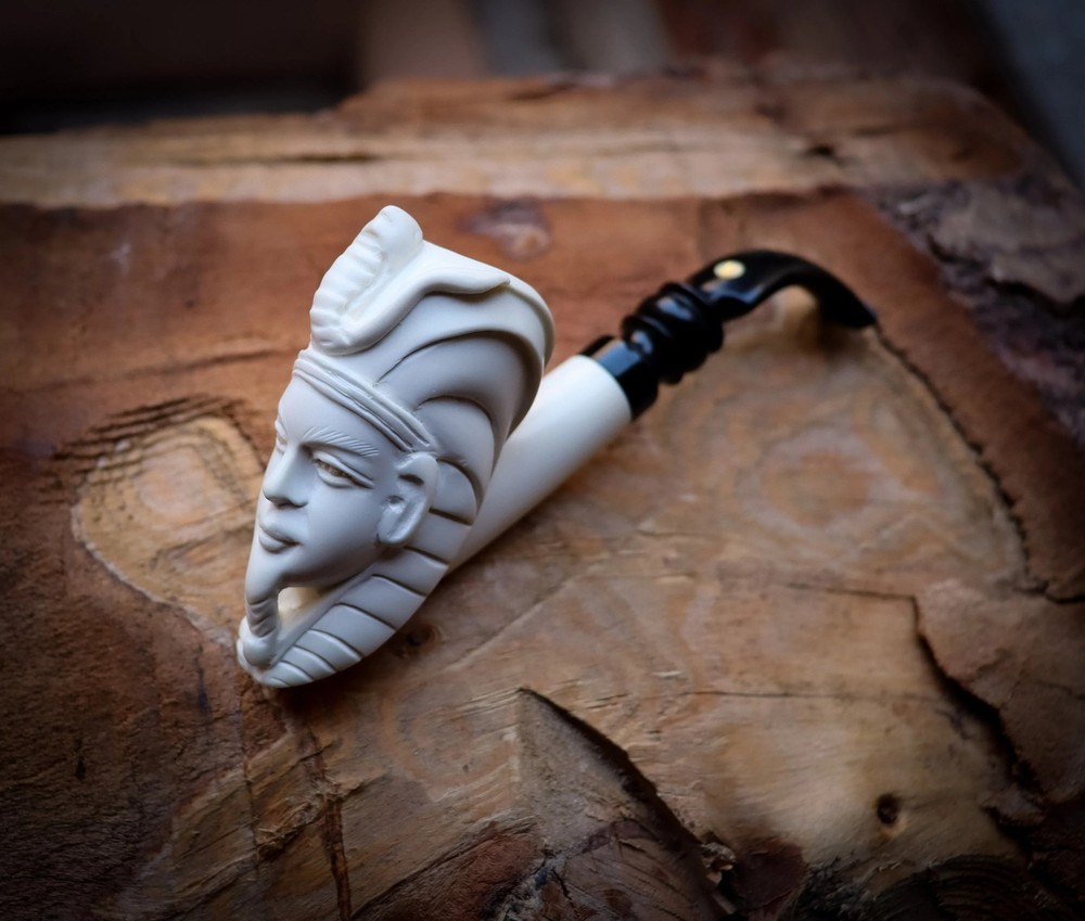 Pharaoh Patterned Block Meerschaum Pipe With Leather Case- Astaş Meerschaum