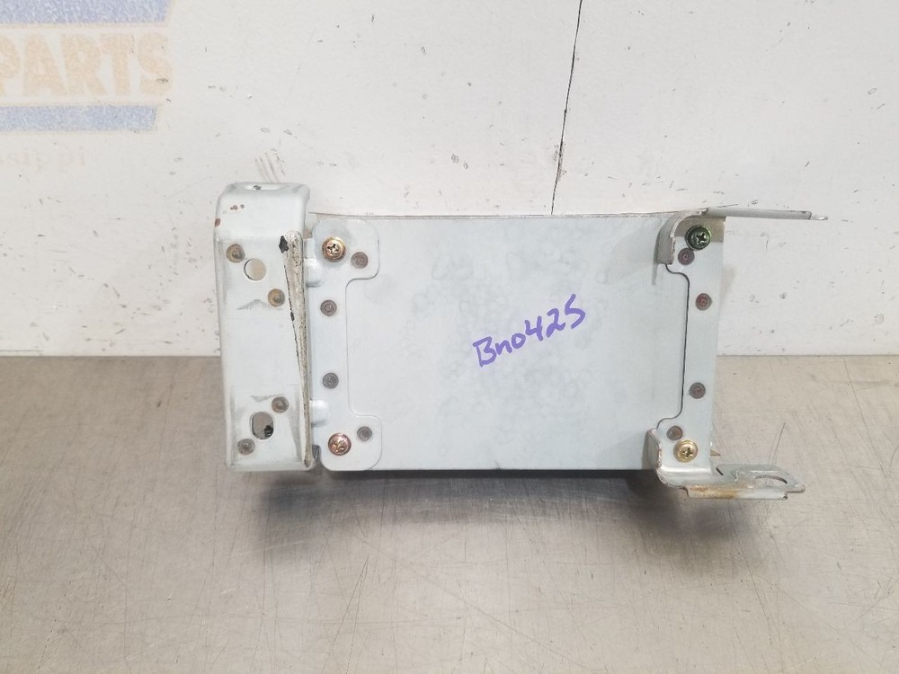 90 1990 TOYOTA SUPRA SRS RESTRAINT CONTROL MODULE 8917014010