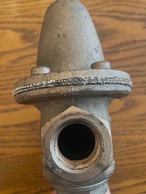 WATTS Type 135 Water Pressure Regulator, , 1/2" NPT openings