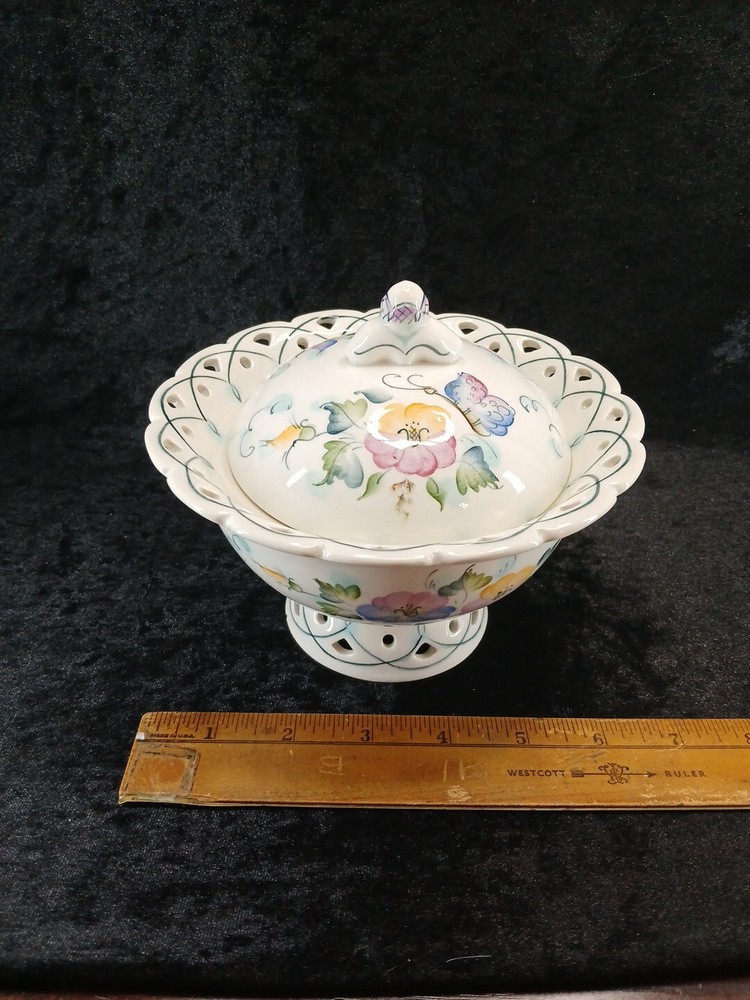 Caxap Covered Candy Dish Ritclated Edge