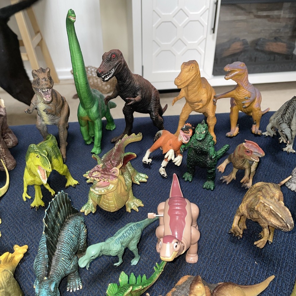 47 Dinosaurs Vintage 1980s - 2000s