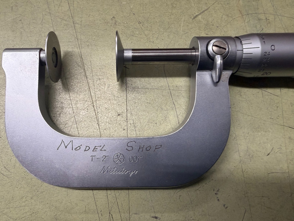 Mitutoyo 1-2" Disc Micrometer 123-126 Very Nice Condition, With Case