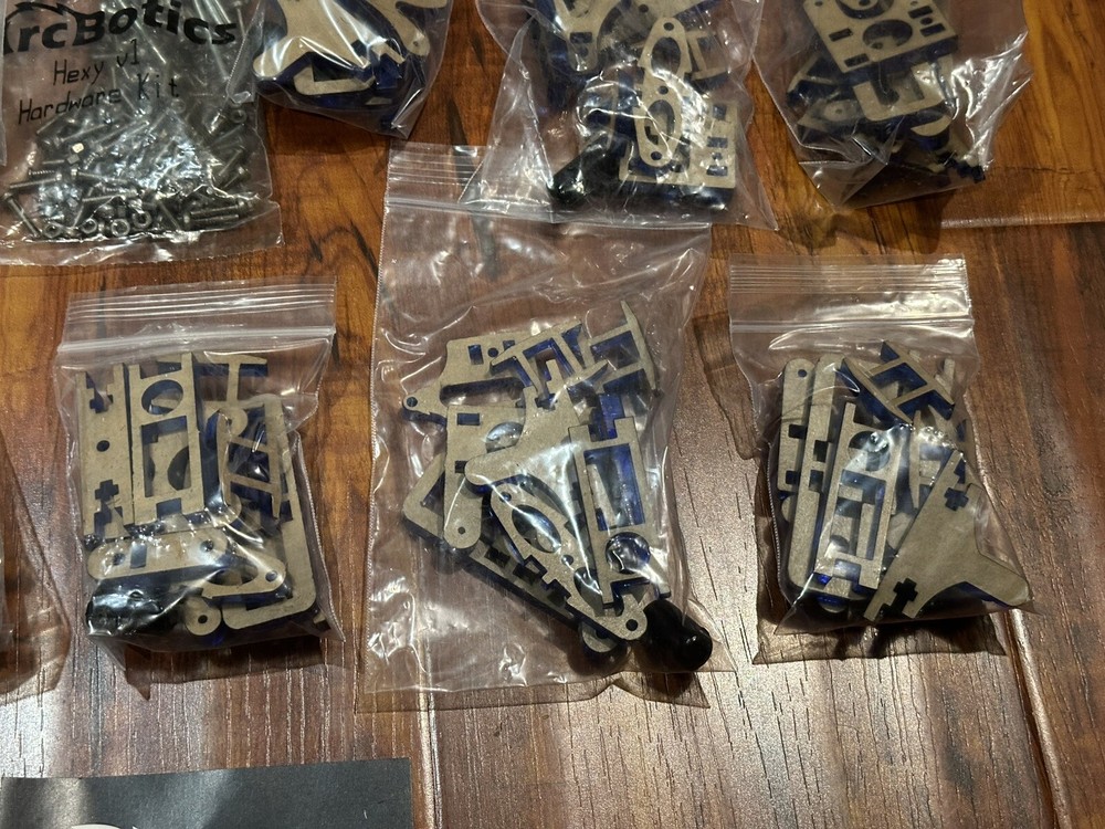 Hexy ArcBotics Robotic Hexapod Programmable Electronic Model Kit - New Open Box