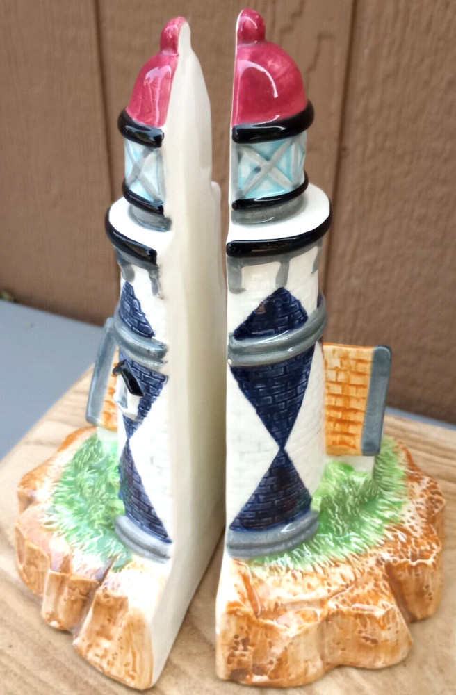 Vintage HTF Enesco Glossy Hand-Painted Ceramic Lighthouse Book ends 8*1/4 tall