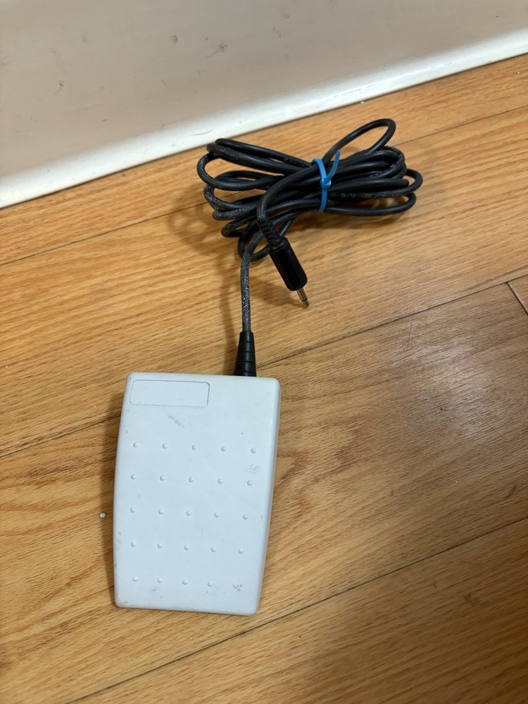 Wallach Quantum 2000 Electrosurgical Generator a Wallach Biovac Smoke Evacuate