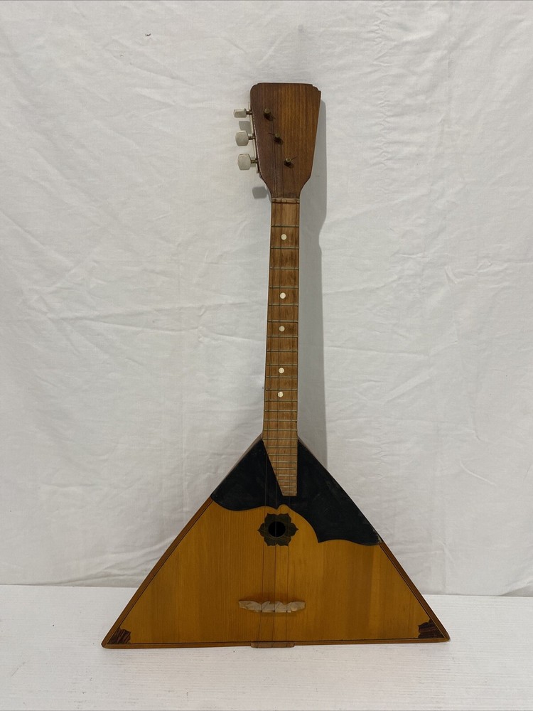Russian Mandolin Handmade Production