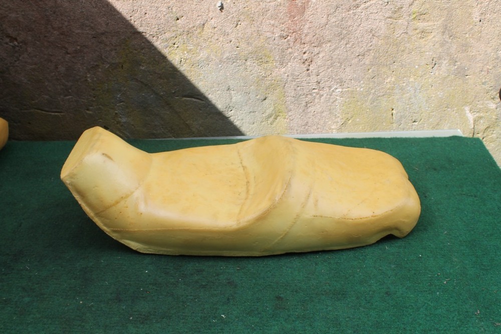 16943 HELP PLEASE UNKNOWN Seat Saddle Bench Foam Base Pad AFTERMARKET