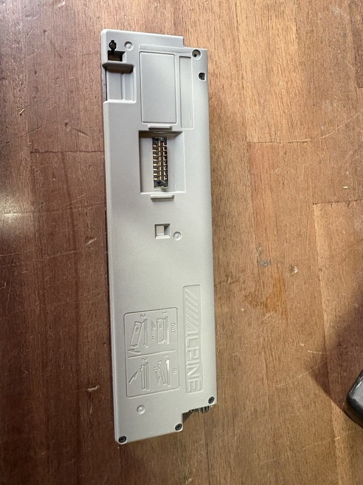 OEM Alpine CDE-9852 faceplate only
