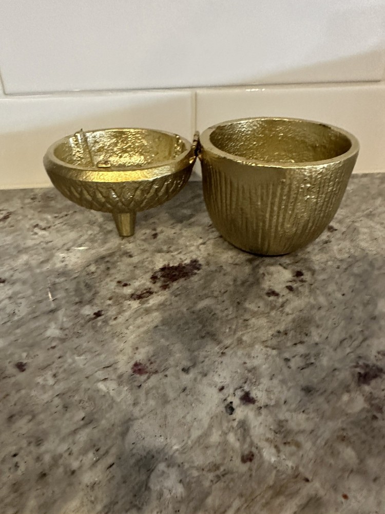 Cast iron Gold Acorn Box HEAVY