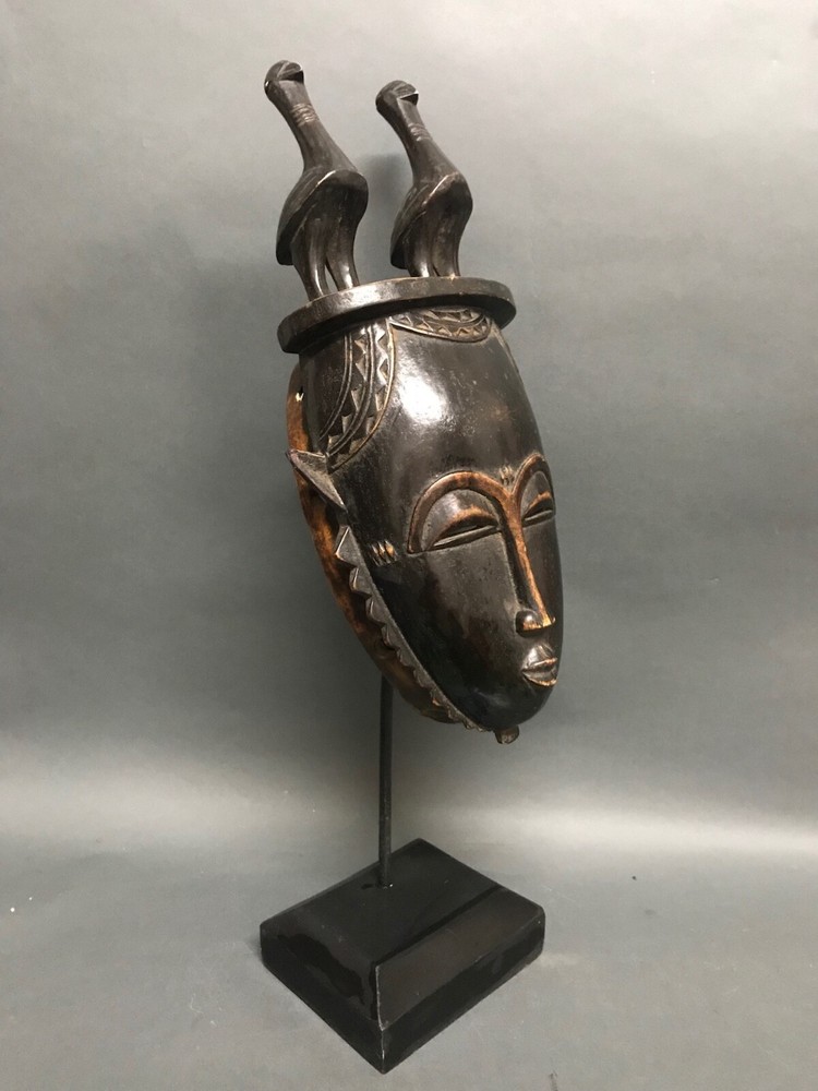 AFRICAN ART YAURE MASK WITH STAND
