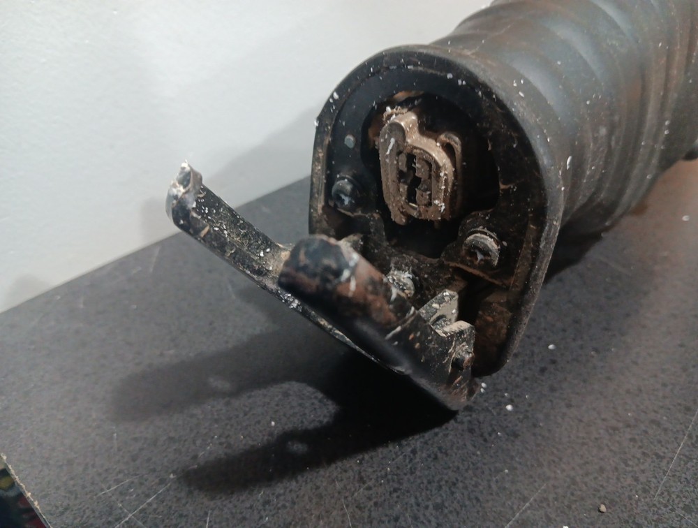 Dewalt Tool Set Drill, Flash Light Battery (Untested)